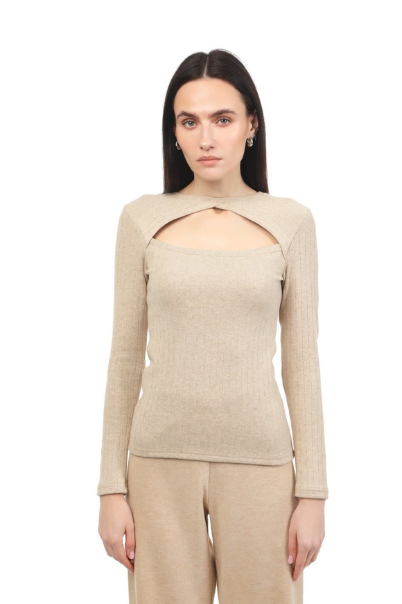 Longsleeve with keyhole neckline