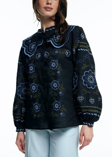 Черная рубашка со съемным воротником и голубой вышивкой, xl-xxl chorna-sorochka-zi-znimnym-komirom-i-blakytnoiu-vyshyvkoiu-xl-xxl фото