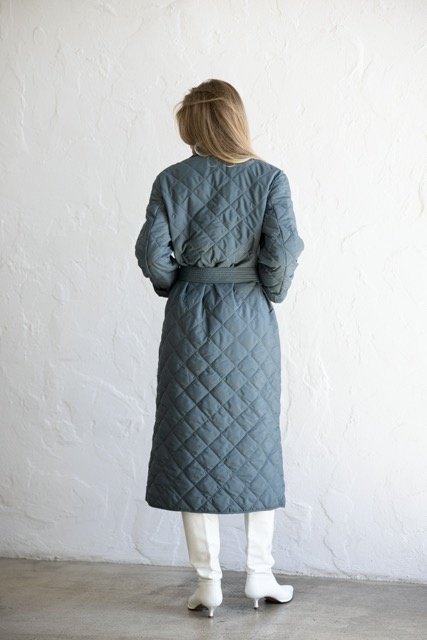 Demi-season coat, dark green color xss