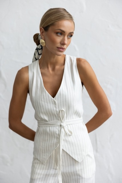 Linen vest, white with stripes xs