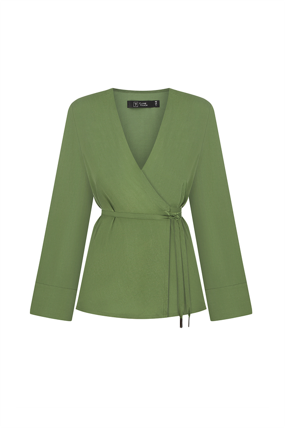 Two-pieces green suit M-L