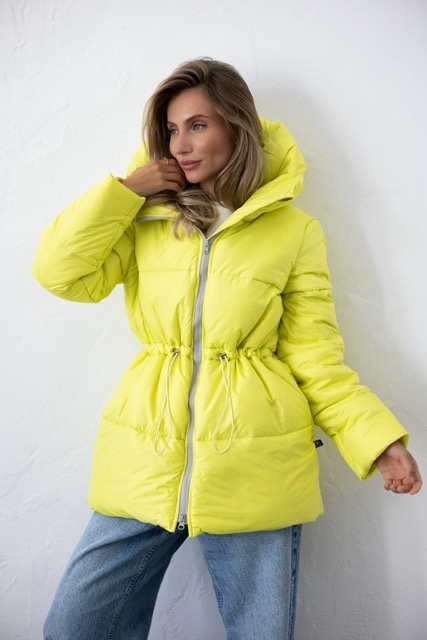 Medium length lemon-yellow down jacket