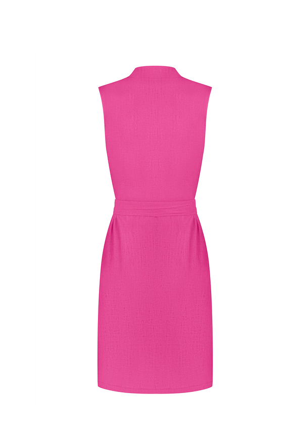 Short dress, knee-length, fuchsia color