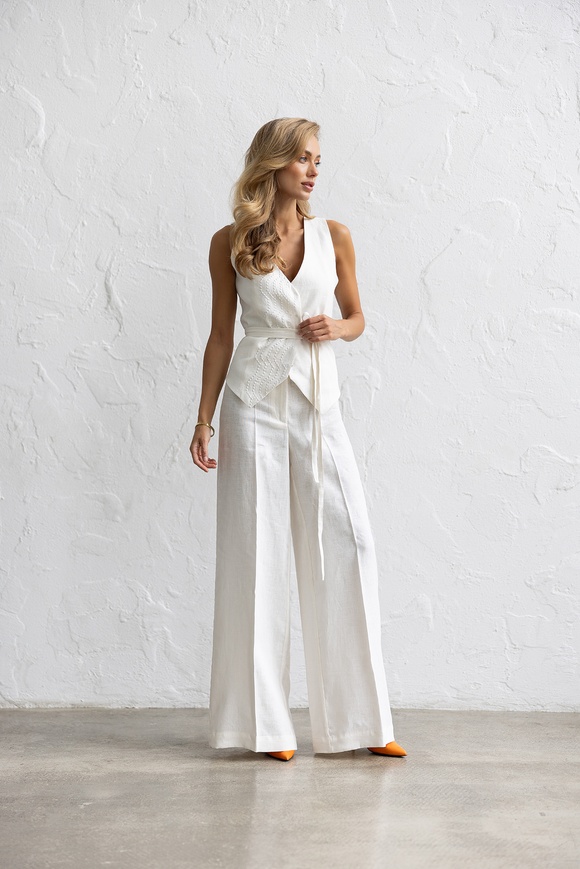 White linen trousers